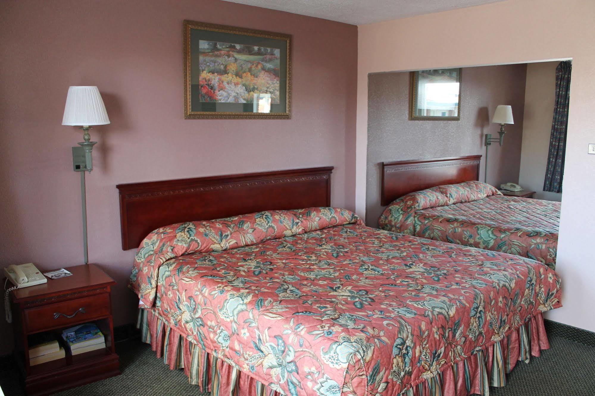 American Motor Inn - Rock Island Bagian luar foto