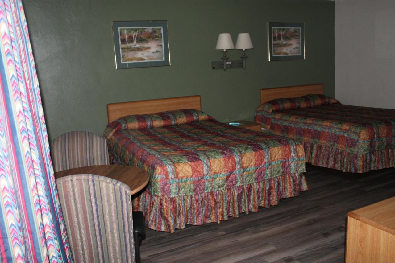 American Motor Inn - Rock Island Bagian luar foto